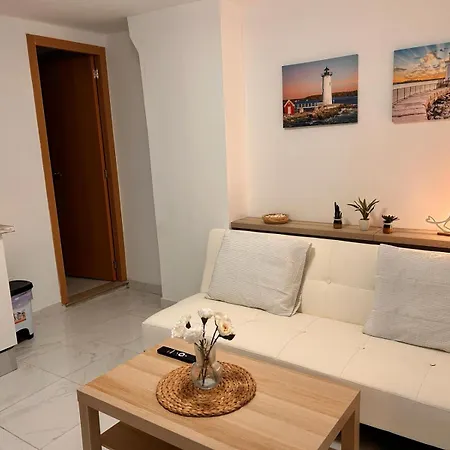 Casa Eleo Apartment