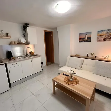 Casa Eleo شقة أرّاثيفي
