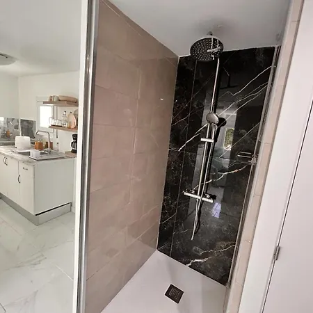 Casa Eleo أرّاثيفي